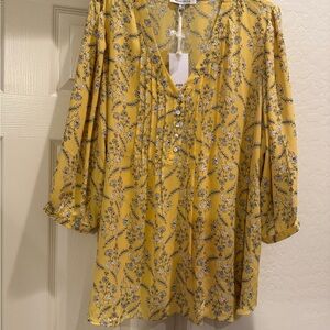 NWT Rose & Olive 3/4 length blouse in yellow with a blue dainty pattern size 2X